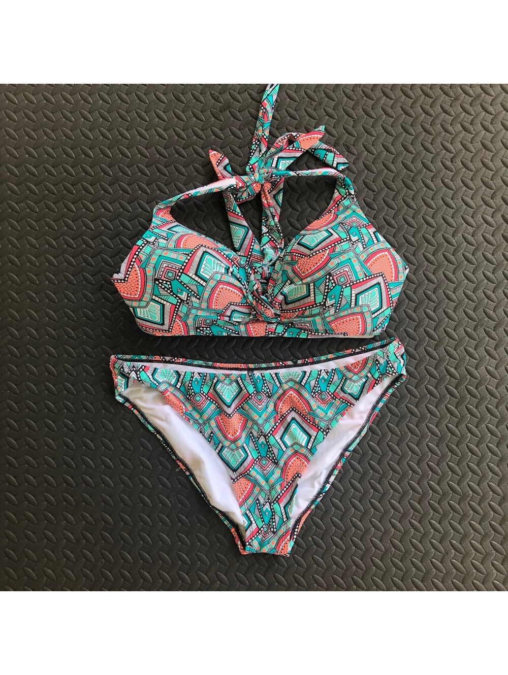 Aqua Couture Women's XL Geometric Print Bikini Set